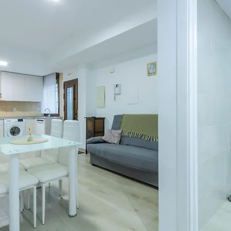 Apartment Jazmin. En El Centro De Cordoba. Cordoba